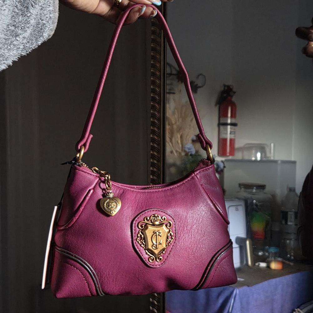 (SOLD ON DEPOP) Classy Deep Red Burgundy Juicy Couture shoulder bag